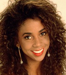 Judy Hoffs Holly (Robinson Peete)