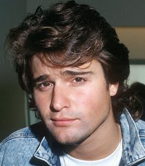 Doug Penhall (Peter DeLuise)