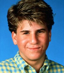 Wayne Arnold (Jason Hervey)