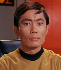 Sr. Sulu	(George Takei)