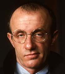 Frank McPike (Jonathan Banks)