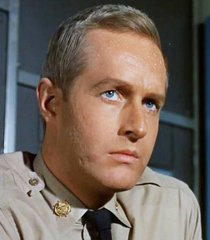 Tenente Chip Morton	(Robert Dowdell)