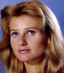 Marian Starett (Jill Ireland)