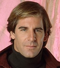 Dr. Sam Beckett (Scott Bakula)