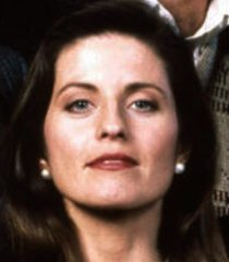 Ann Madison (Jennifer Hetrick)