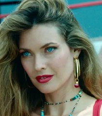 Kelly LaRew (Carol Alt)