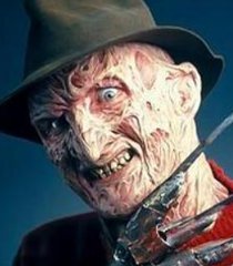 Freddy Krueger (Robert Englund)