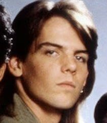 Danny Larsen (Craig Hurley)