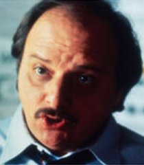 Ten. Stan Krieger (Dennis Franz)