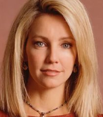Amanda Woodward (Heather Locklear)