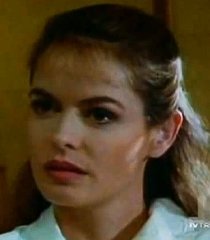 Nicole "Nick" Beaumont (Cyrielle Clair)