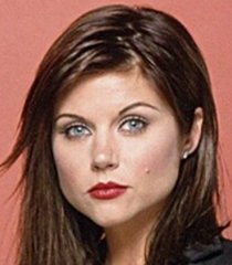 Wilhelmina 'Billie' Chambers (Tiffani Thiessen)
