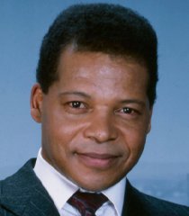 Insp. Clarence McNeil (Felton Perry)