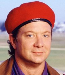 Insp. Harvey Leek (Jeff Perry)