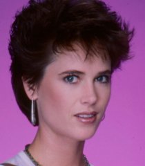 Susan Smith (Debrah Farentino)