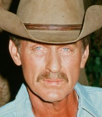 Alamo Joe (Lance LeGault)