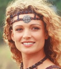 Ephiny (Danielle Cormack)