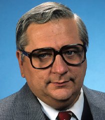 Dr. Harold Samuels (William G. Schilling)