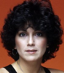 Janet Wood (Joyce DeWitt)
